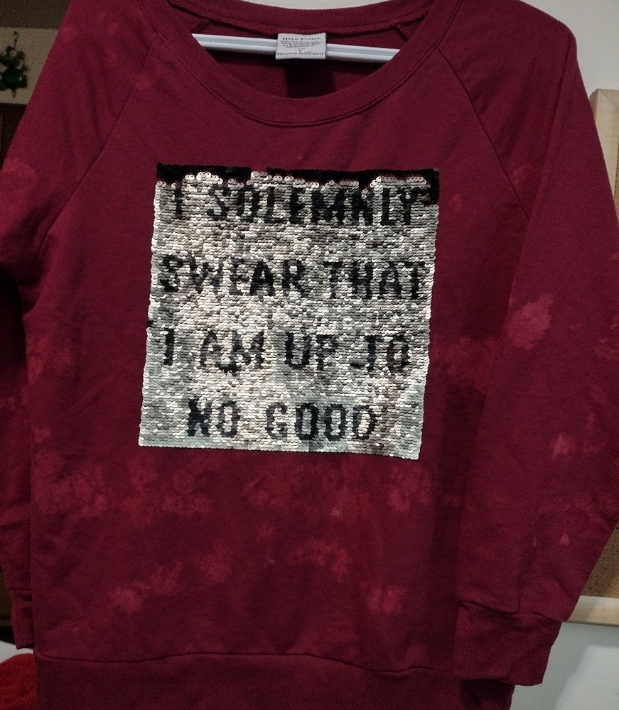 Long sleeve maroon women top